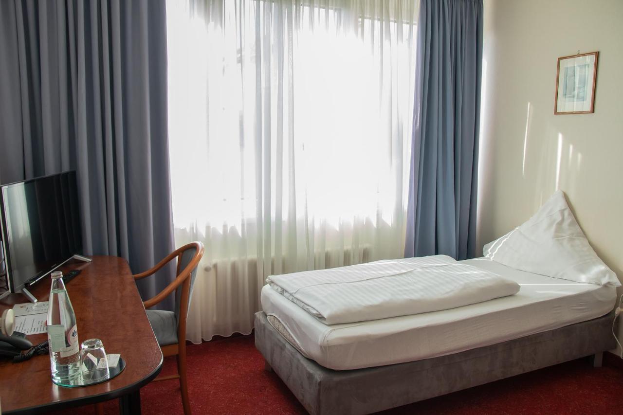 Hotel Alpha Stuttgart Extérieur photo